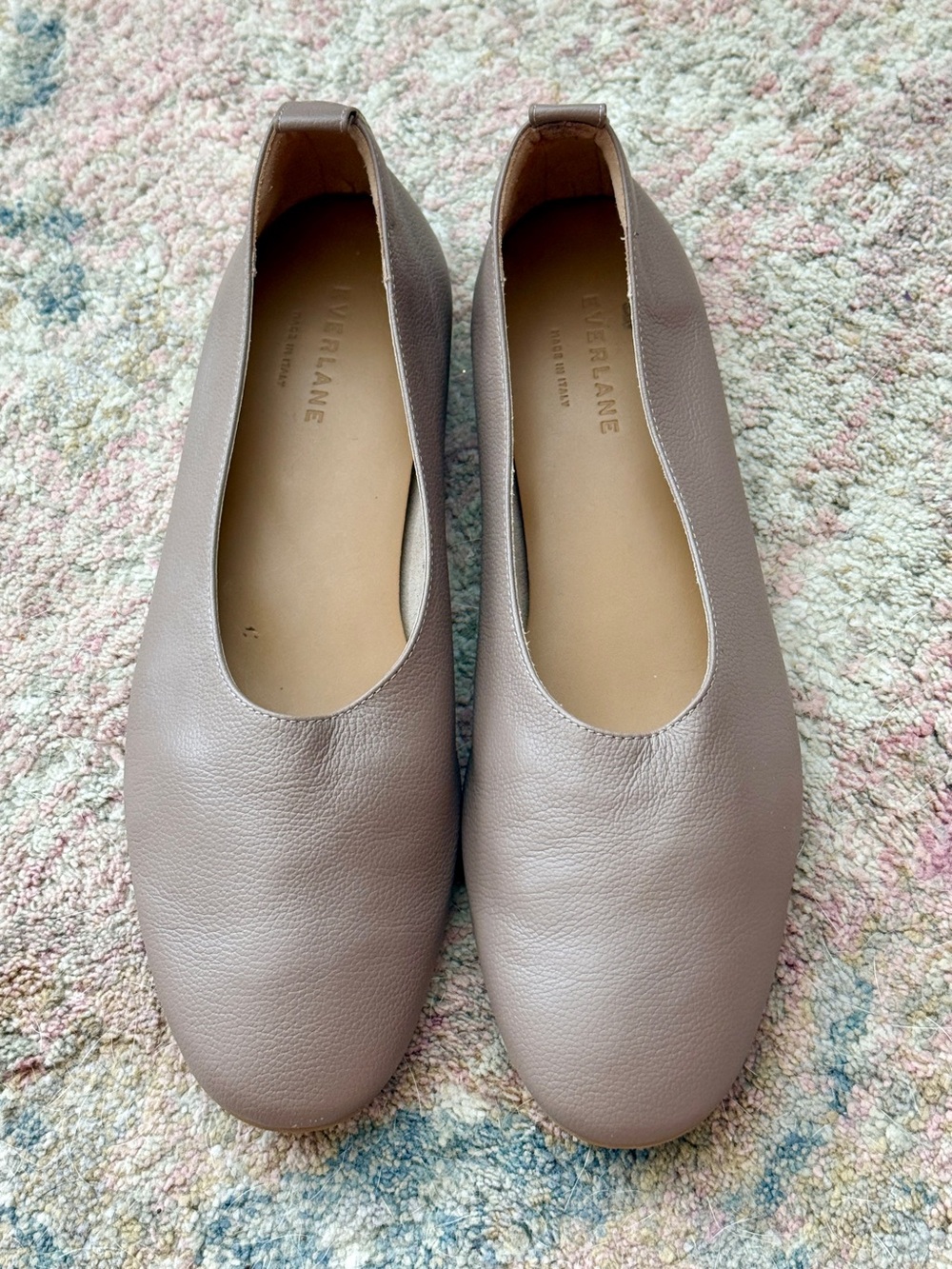 EVERLANE Sz 9.5 Ballet Flats THE DAY GLOVE Flat Taupe Tan Leather Comfort